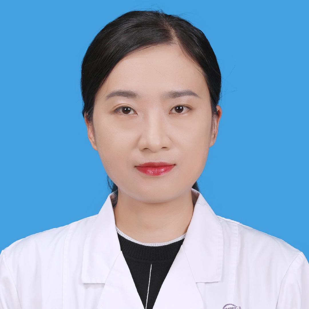李晶.