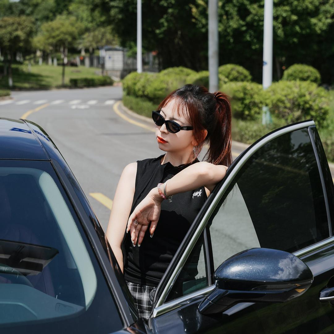 红旗二手车（糖糖）