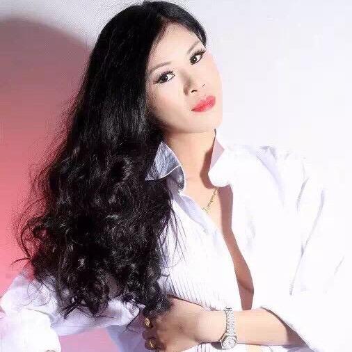 一笑^_^倾城   巜不定时开播》