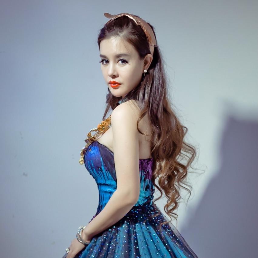 虞美人护肤授权橱窗