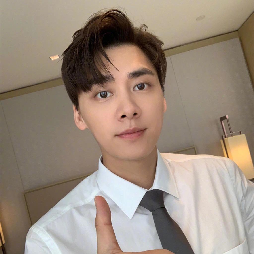 被财神保佑的李Sir