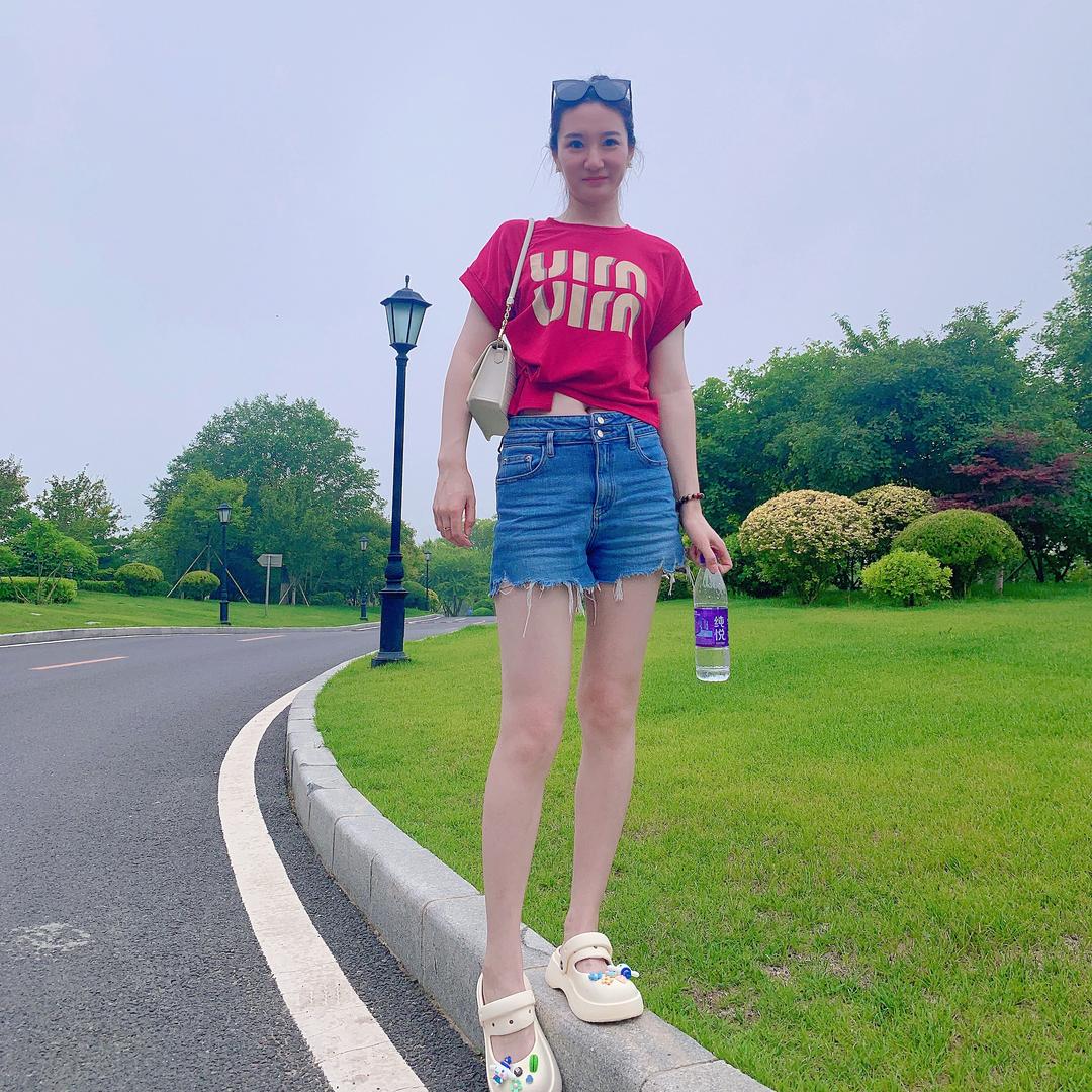 吾皇婉婉•岁