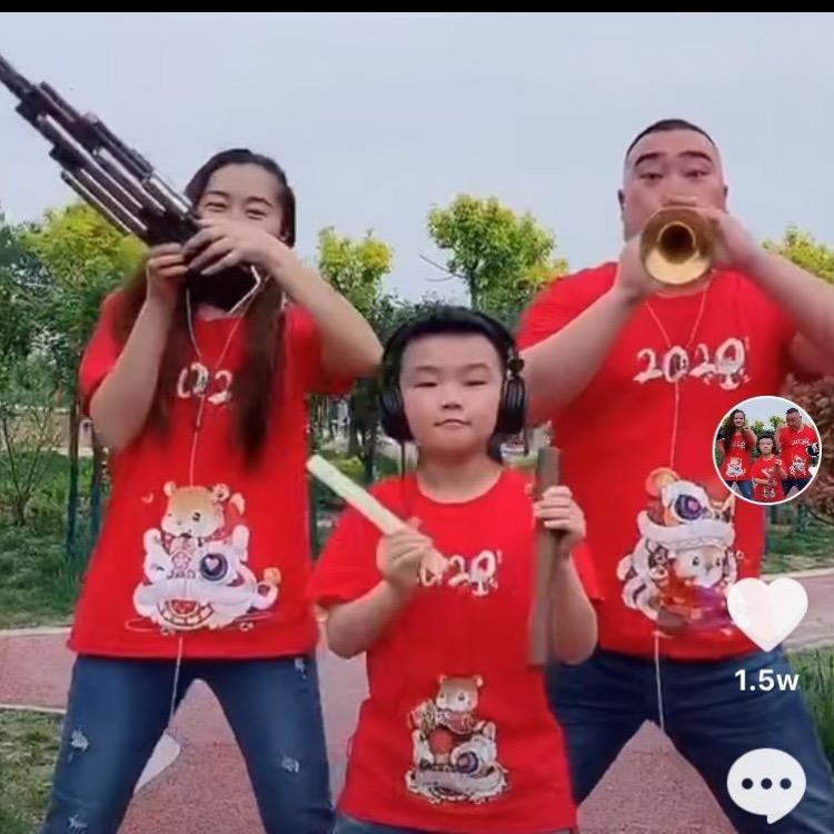 张东风皇家乐团（张银笛）