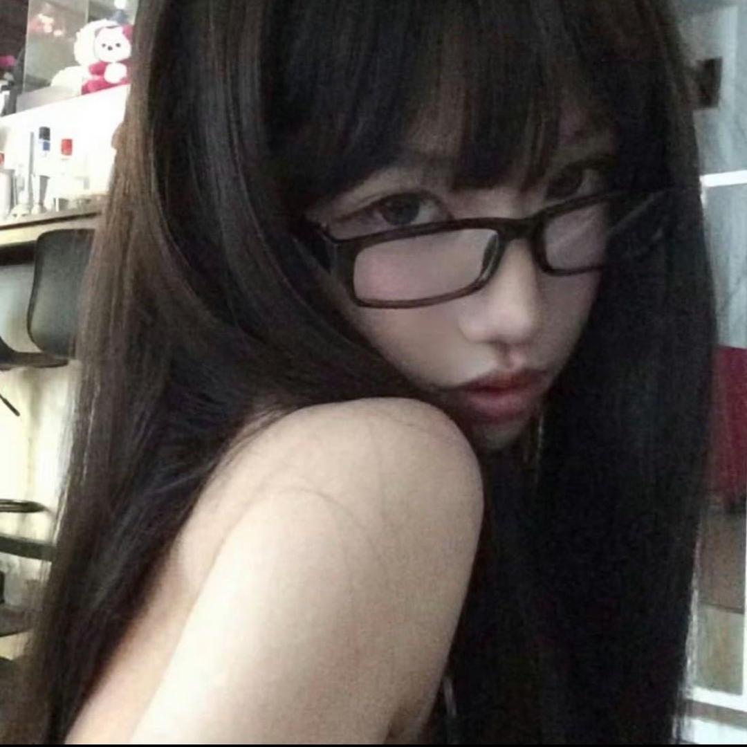 小洁.