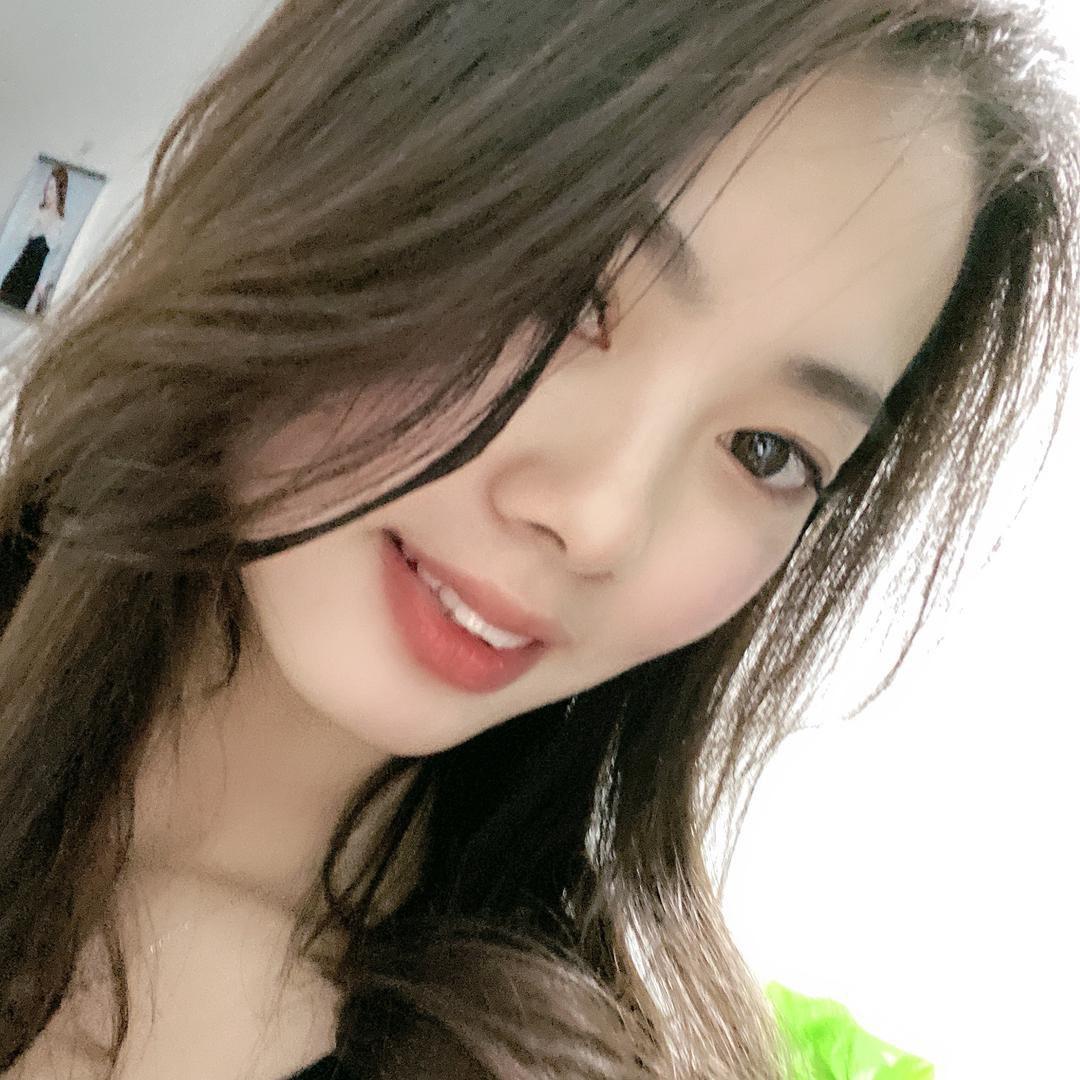 初妍美容～月月এ⁵²º᭄এ