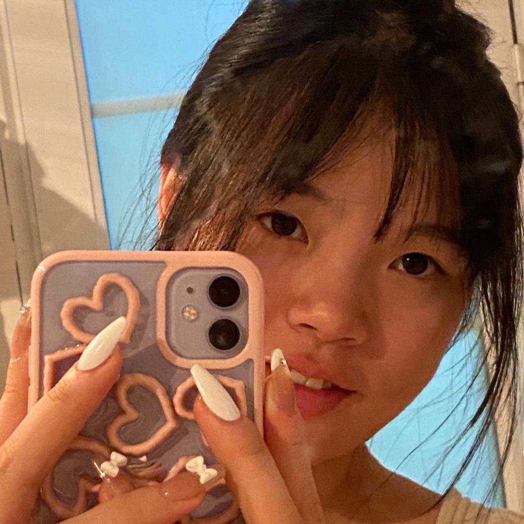 石姐吃啥呢头像