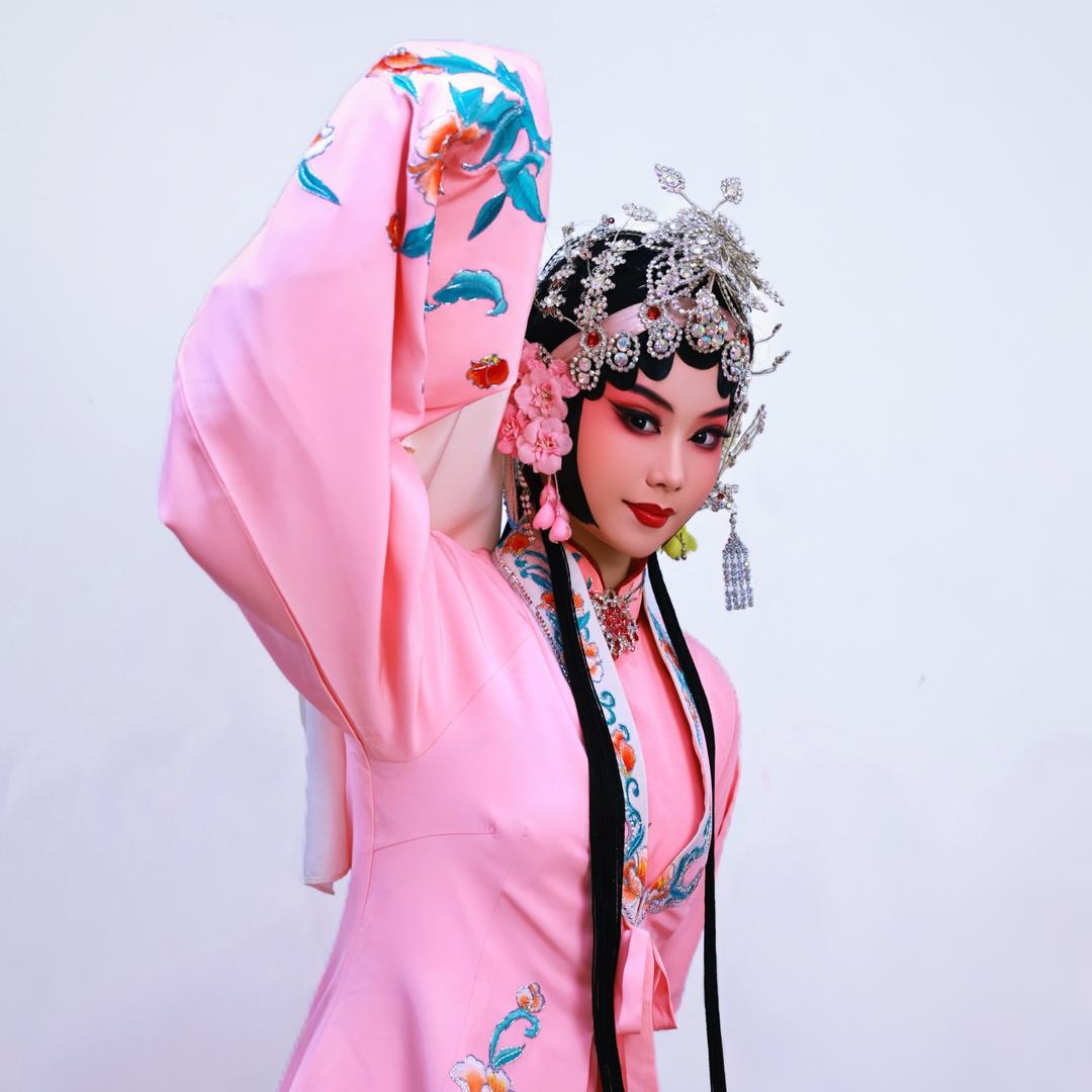 金子欣