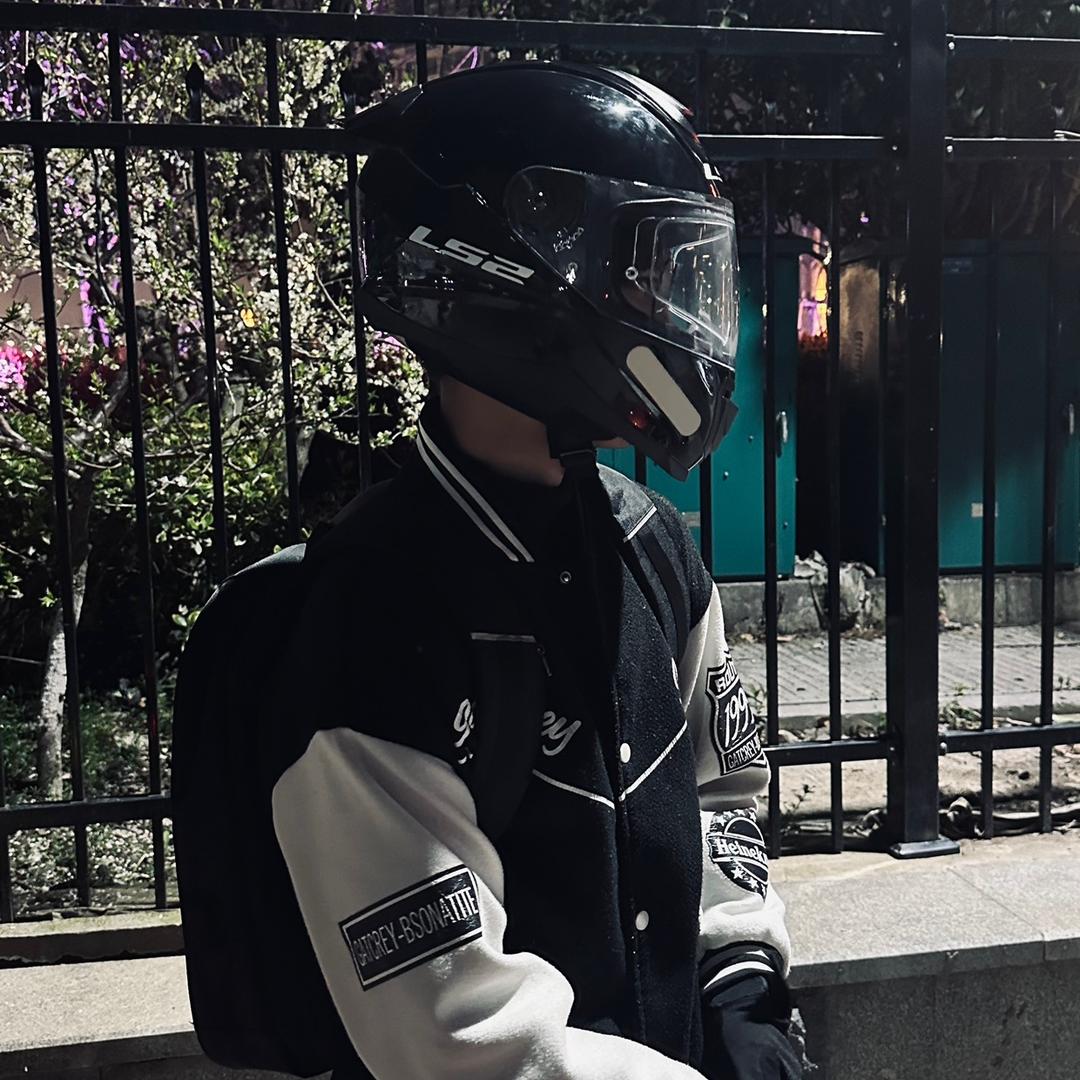 赵財貓            🪳