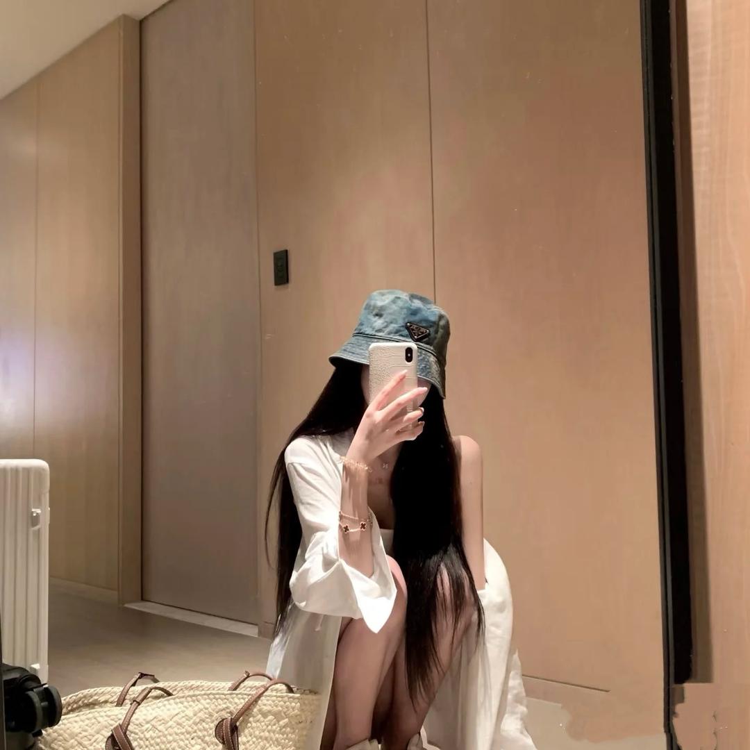 卡卡