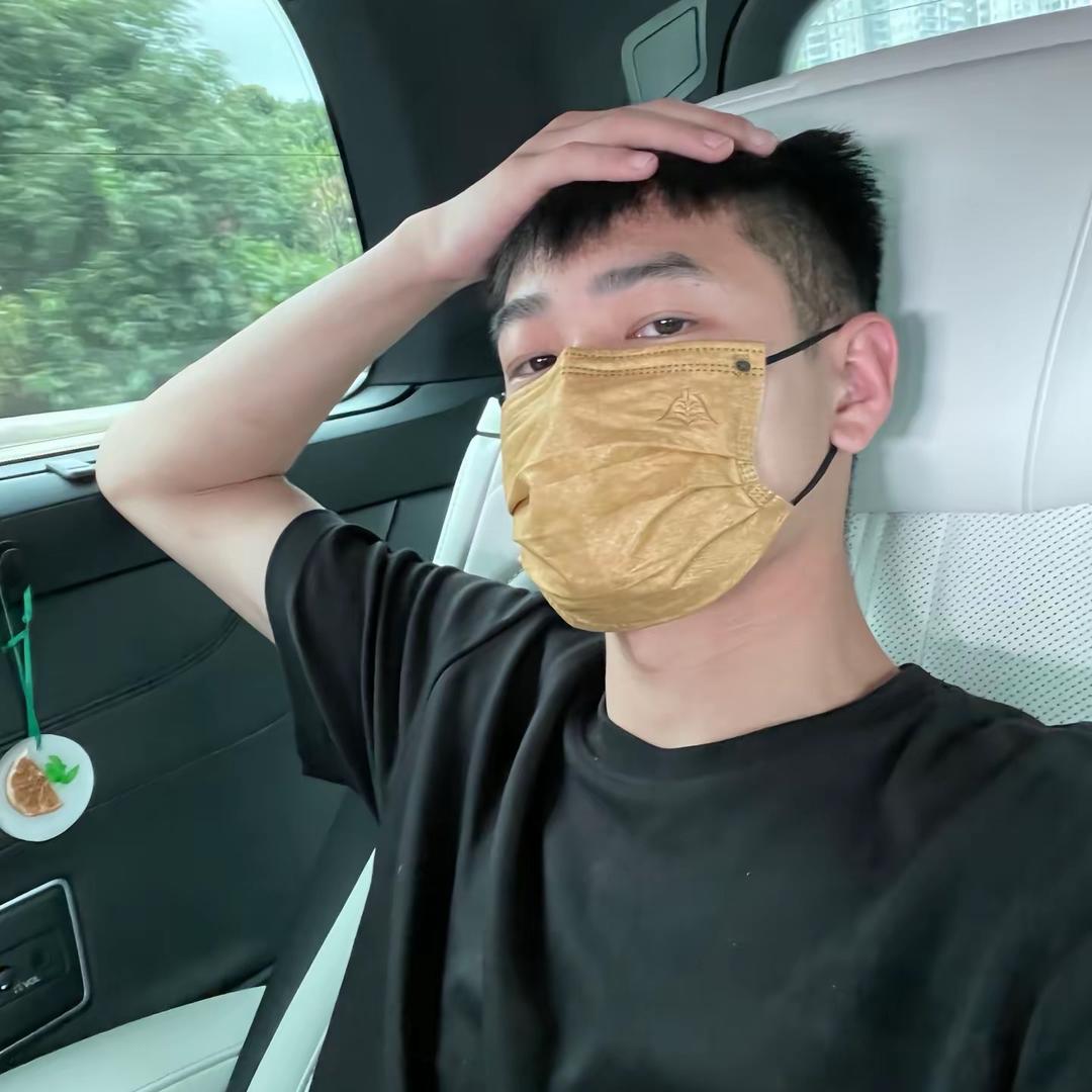 豪气风发