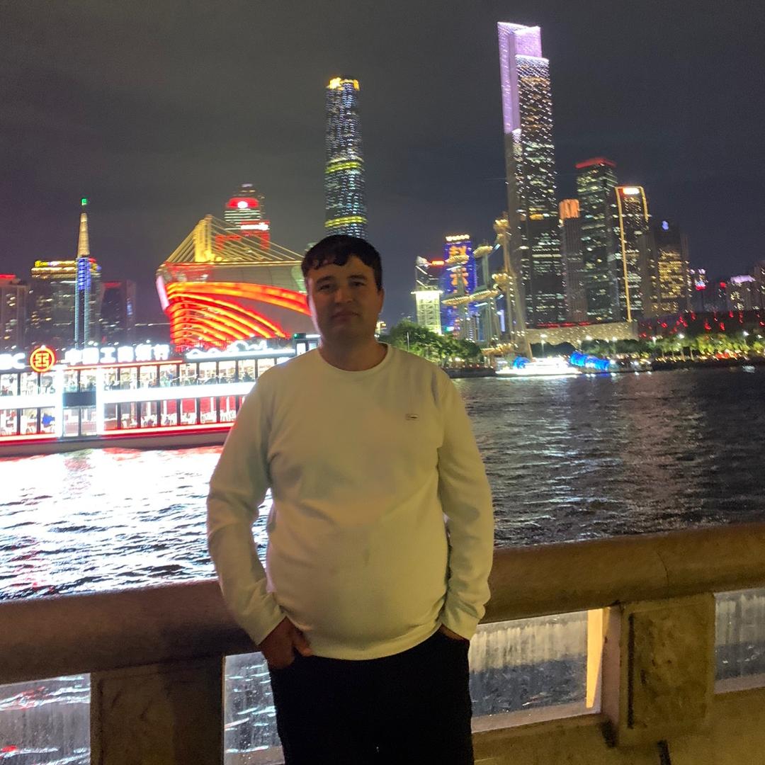 新疆买买提烧烤店