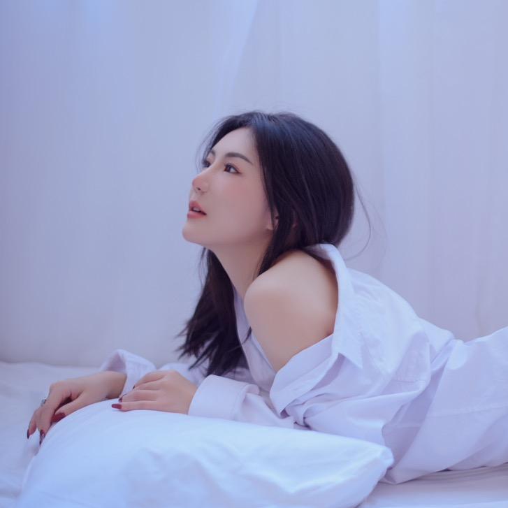 婉拒了哈