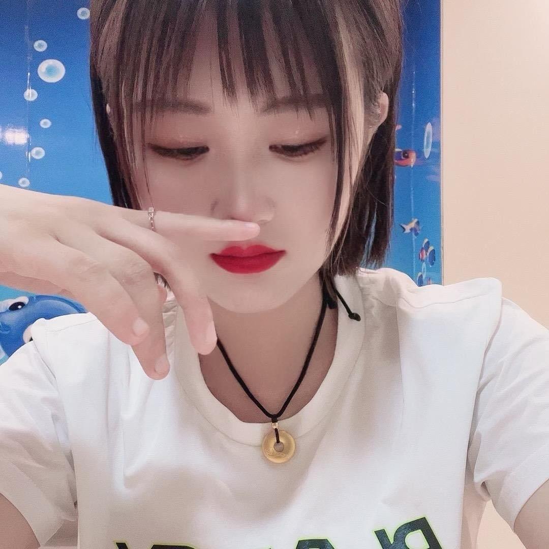 是芳芳吖