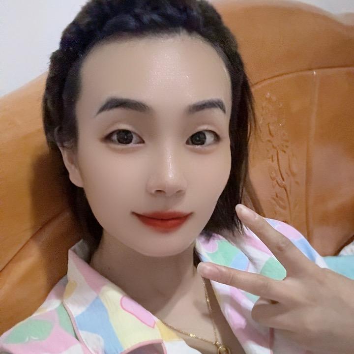 小梓晨逸