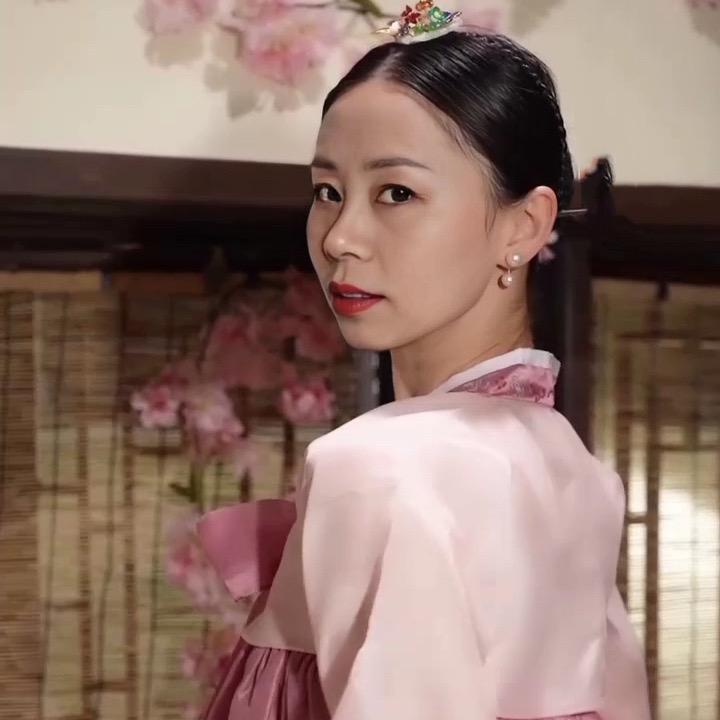 佳伊吖