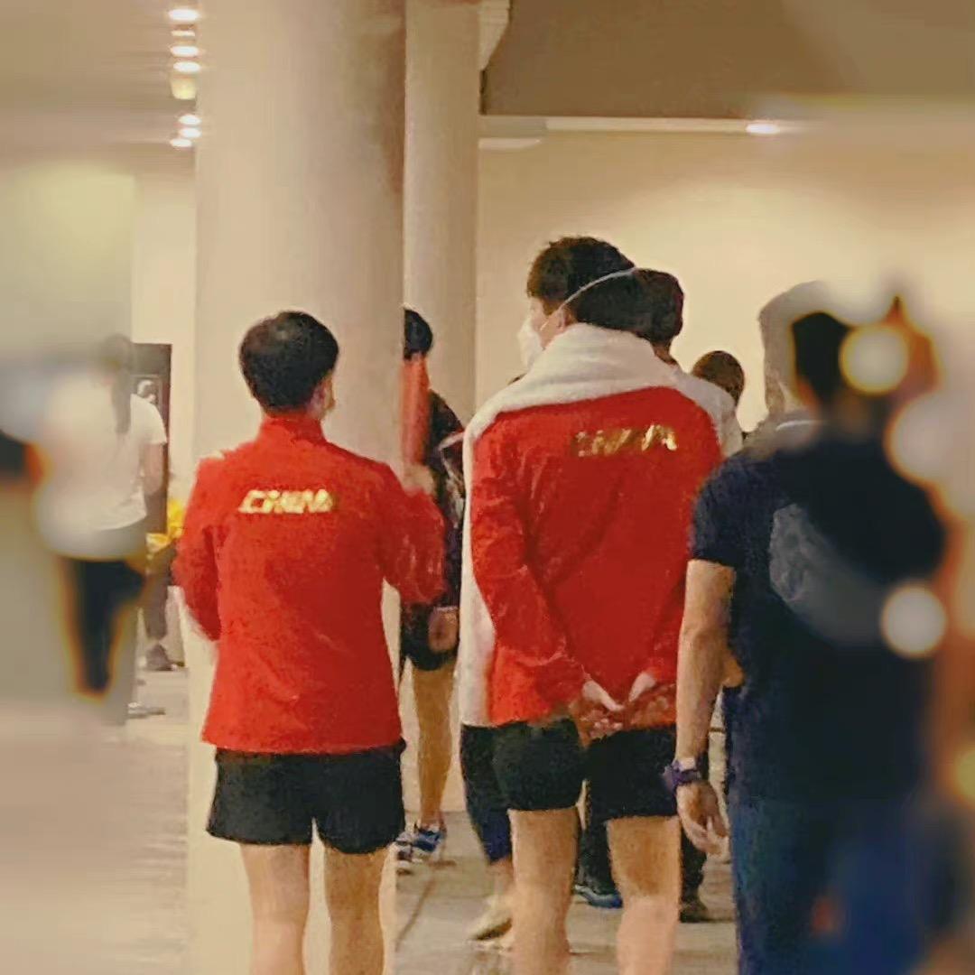 爱吃芒果的小仙女～