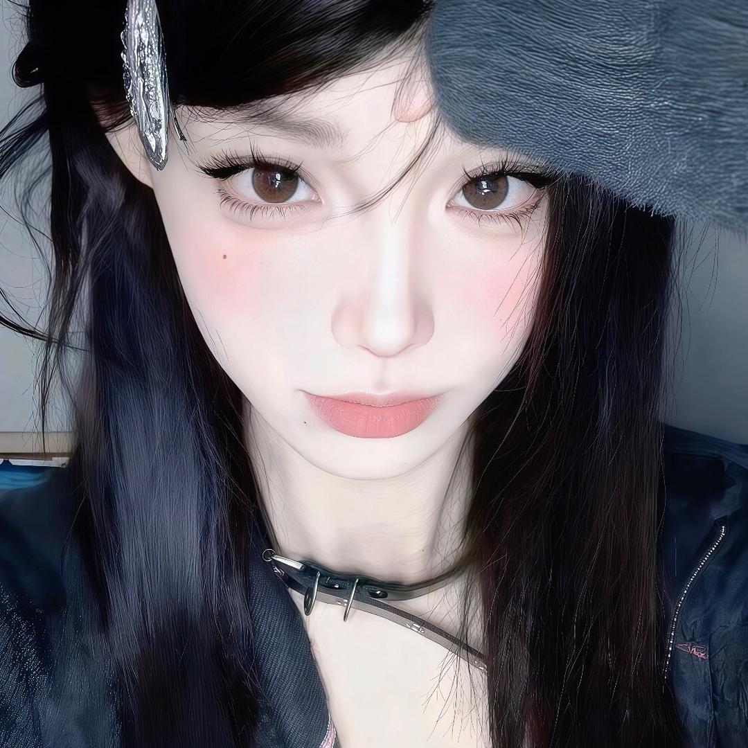 小妤聆听心事