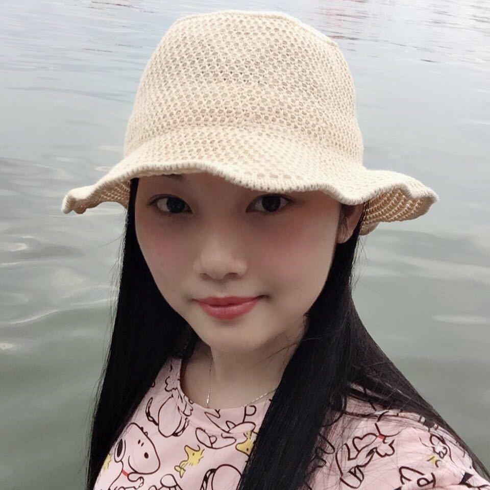 杨咩咩。