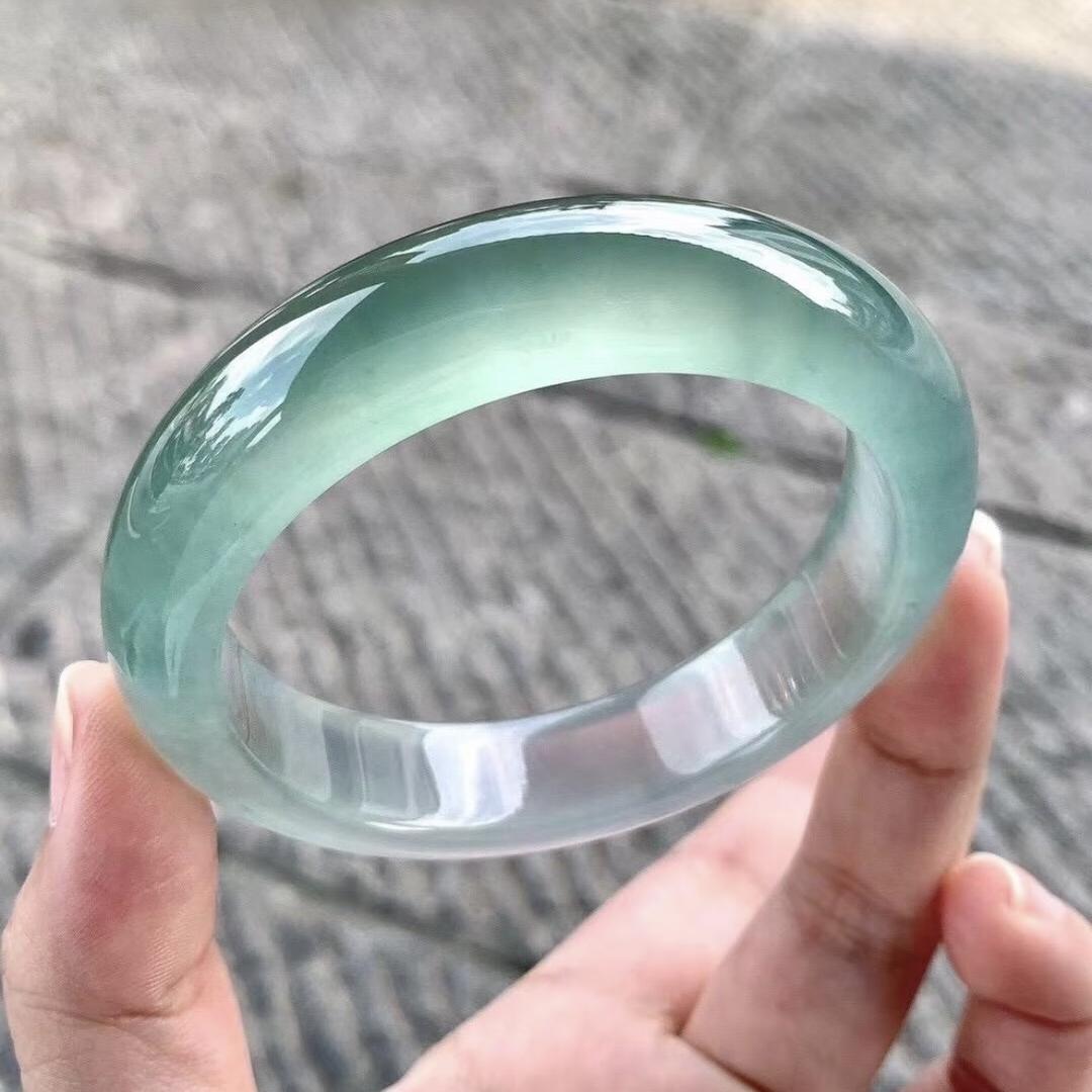 镯星云珠宝