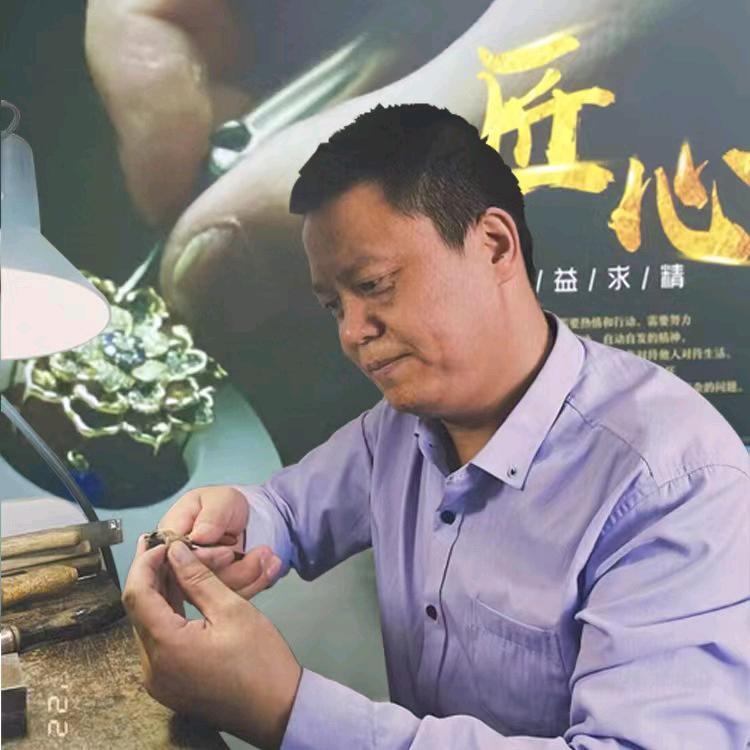 首饰工匠潘师傅