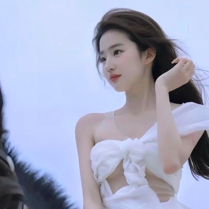 是安安吖✨