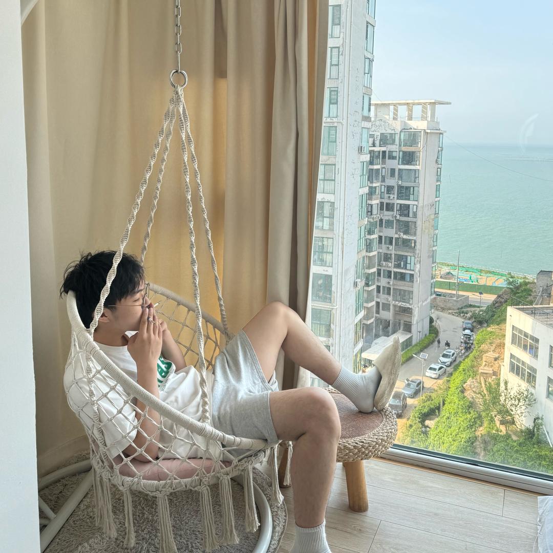 小昂不戴帽子