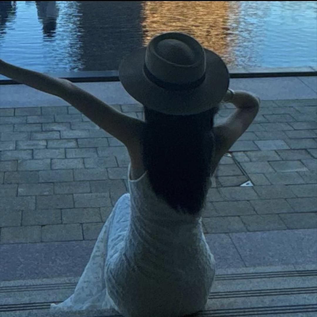 珊珊轻奢定制工厂