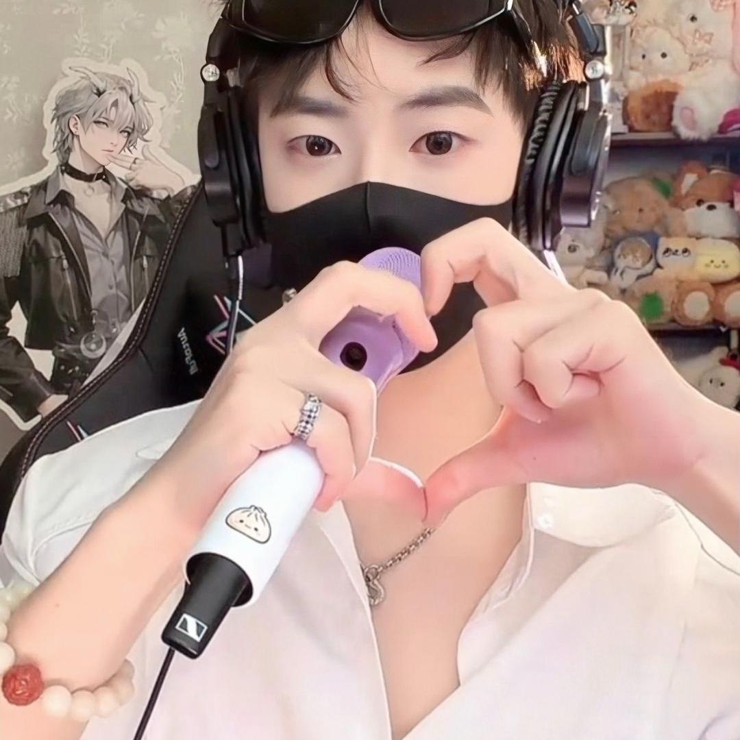 白泽.ᒻᒻ㊗️龙傲天12.6《关卡》大爆