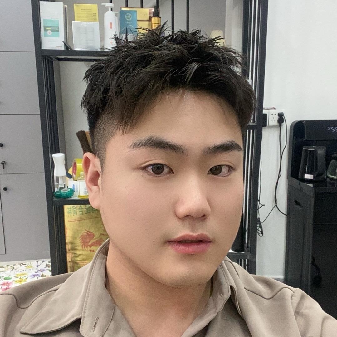 美越烫染帝景湾店