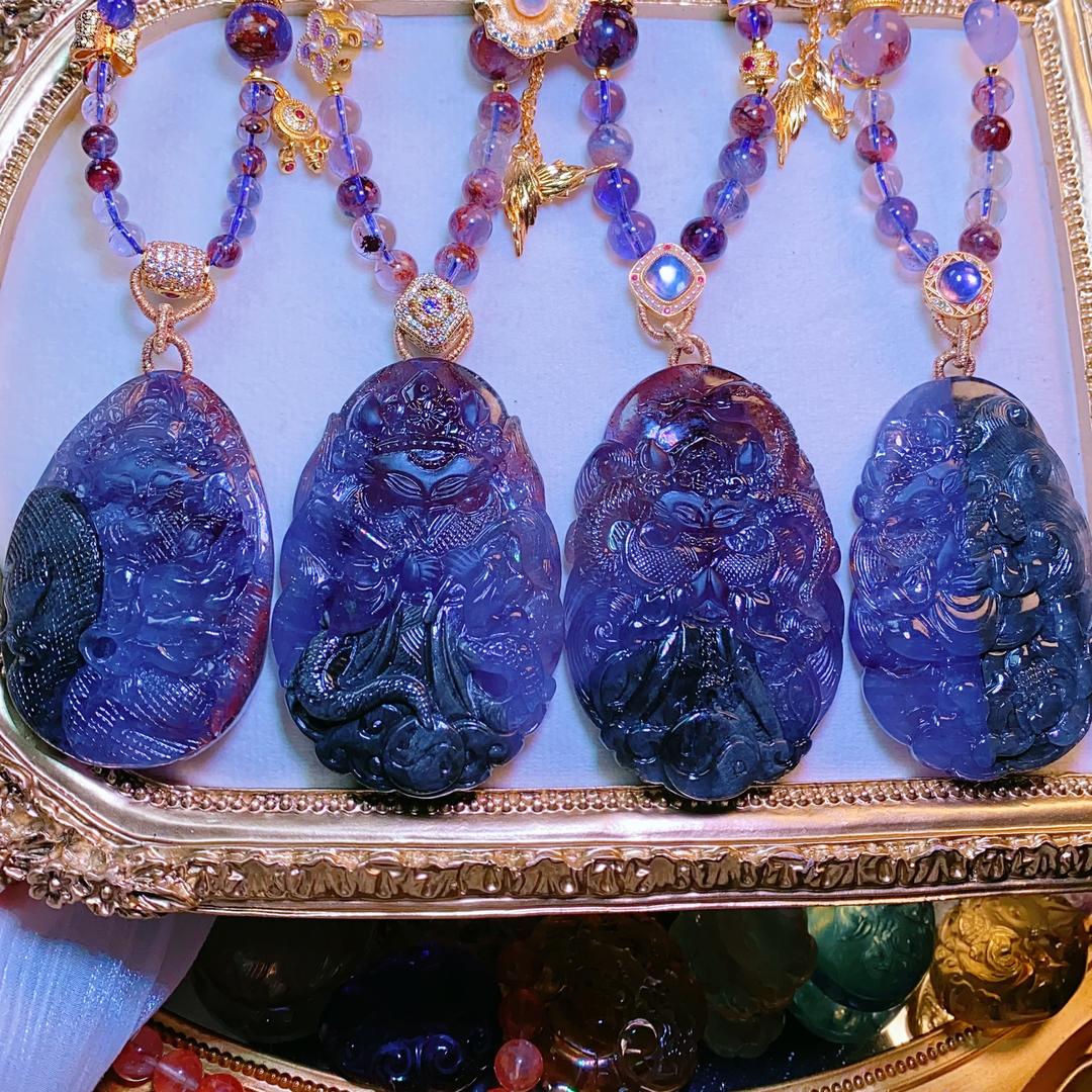 仟淇珠宝家九尾狐专场