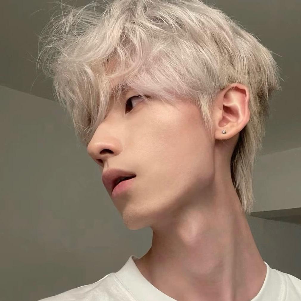 不爱吃番茄.