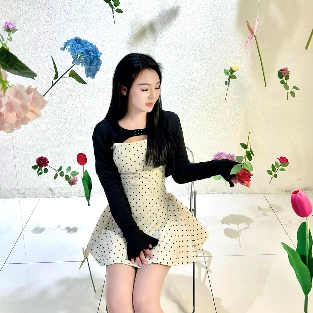 小吴呀（双彩店 真甜锦鲤版）