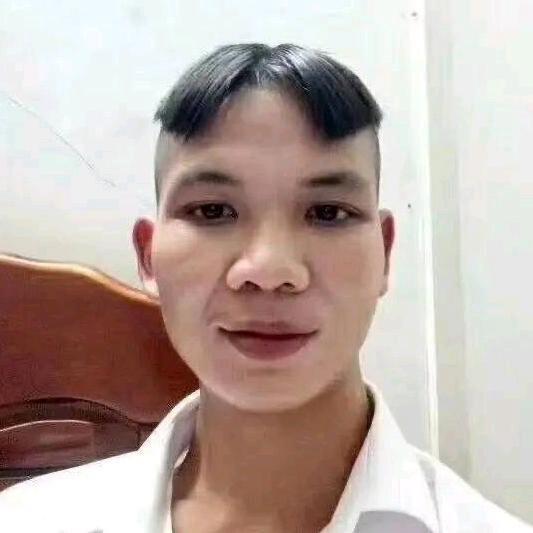 正月剪头死舅舅的Peter