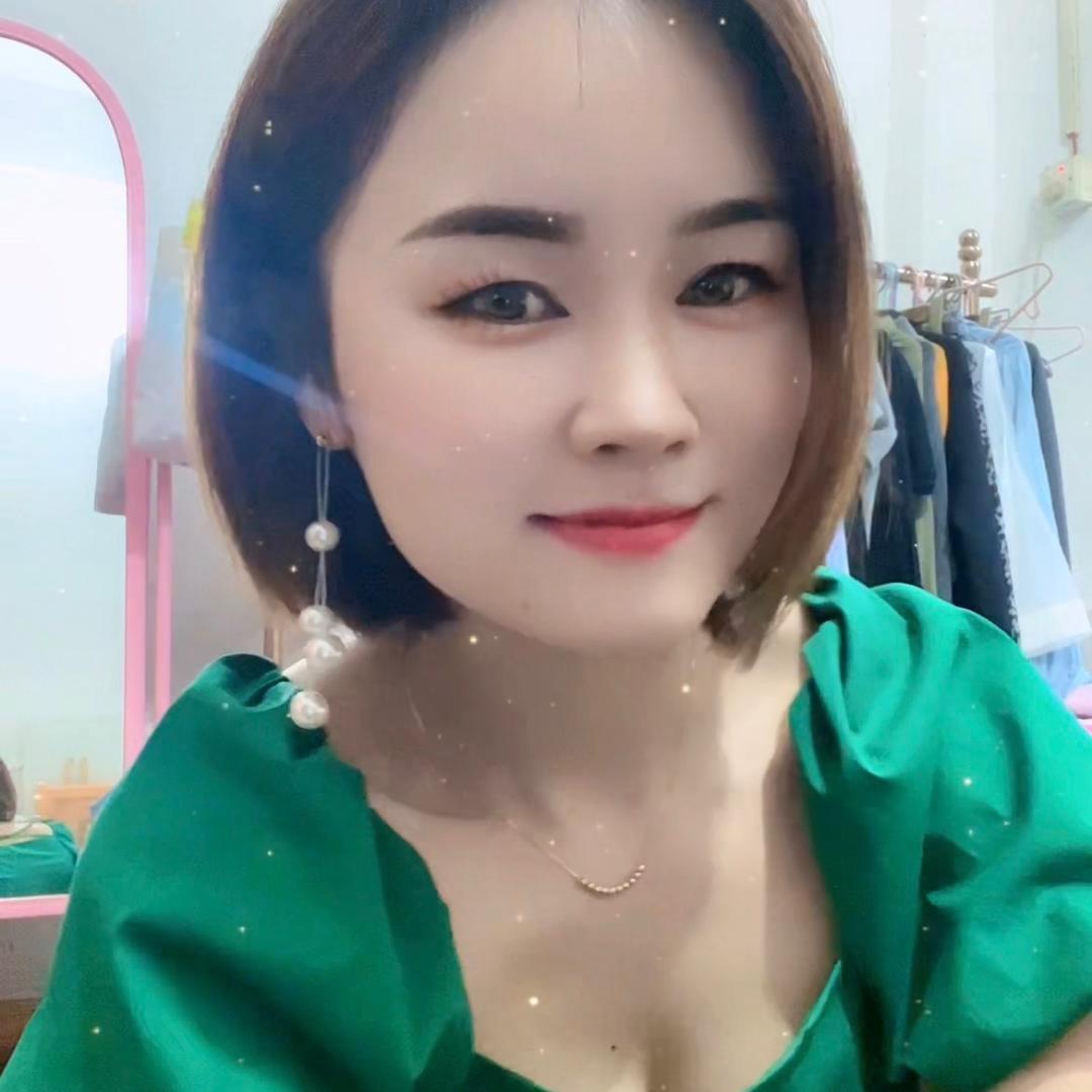 可爱的小懒猪🐷