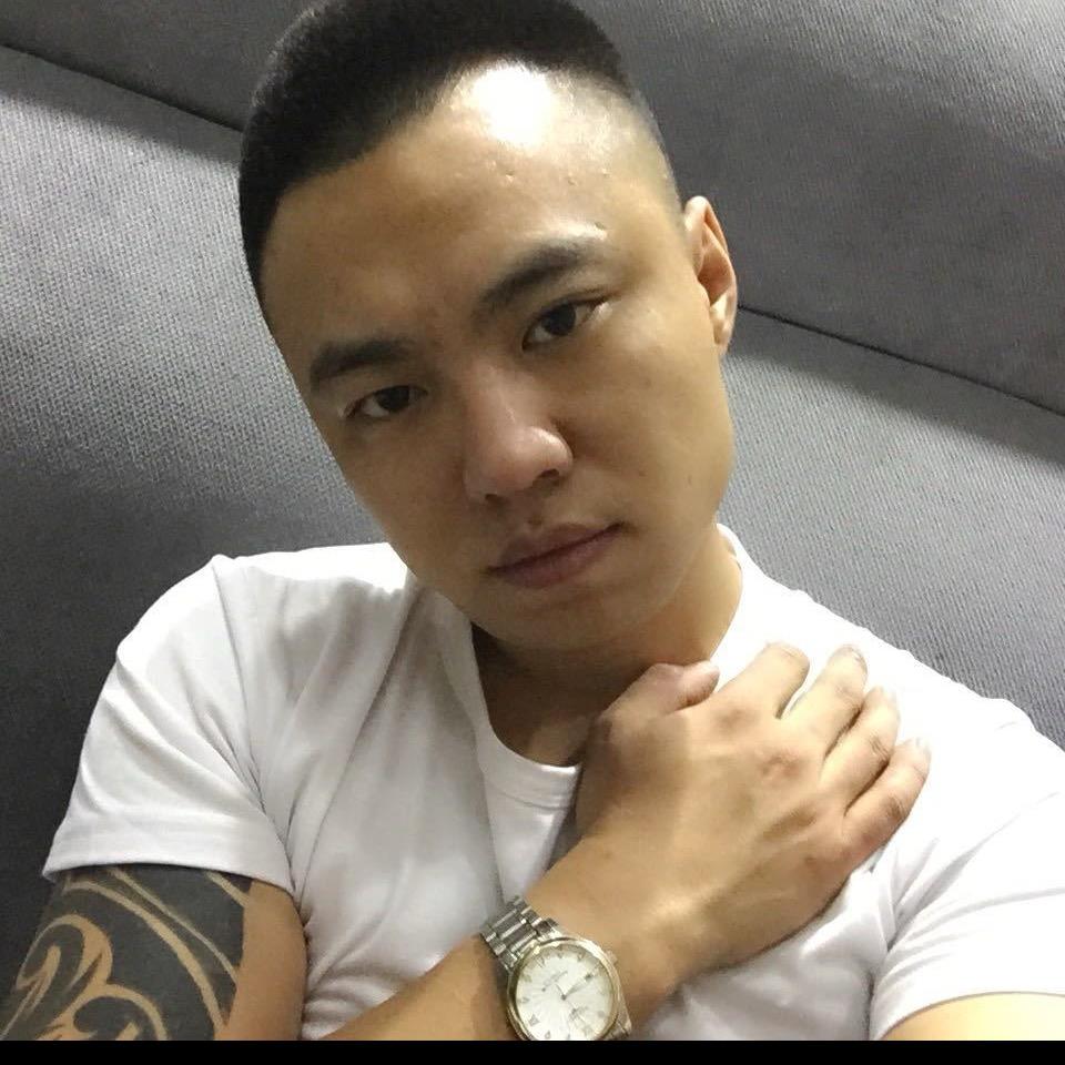 小 昊