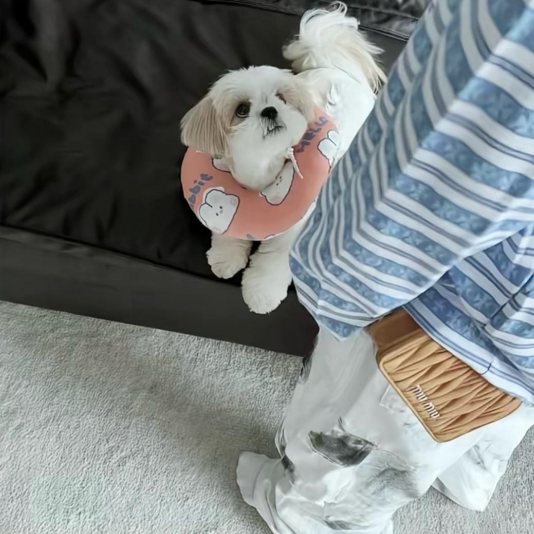 灰色.