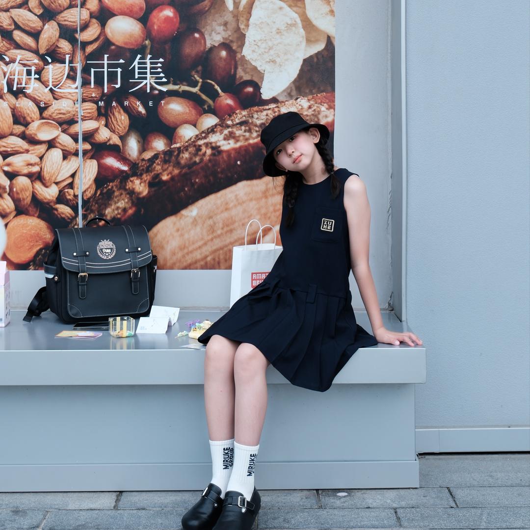 YiYi童装中高端服饰