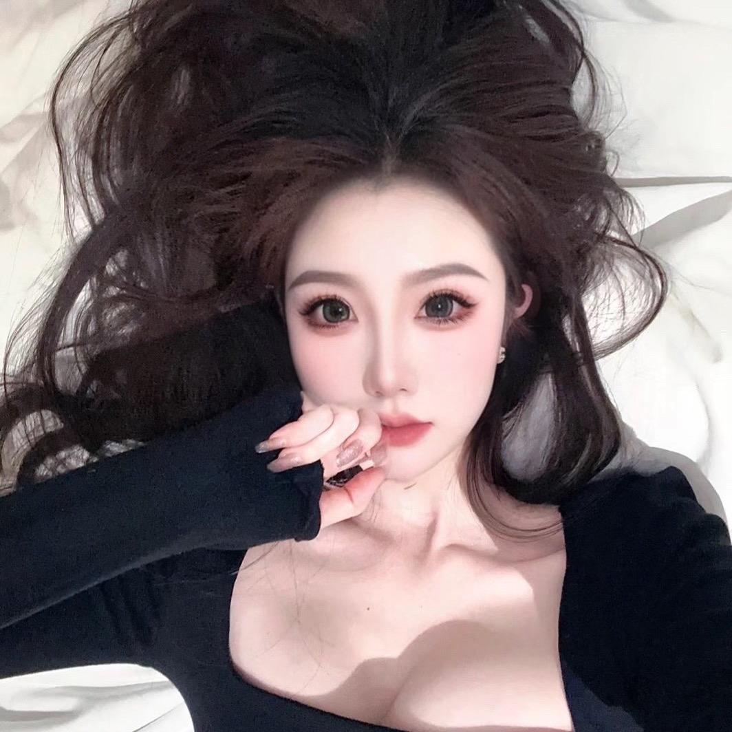 鑫鑫.