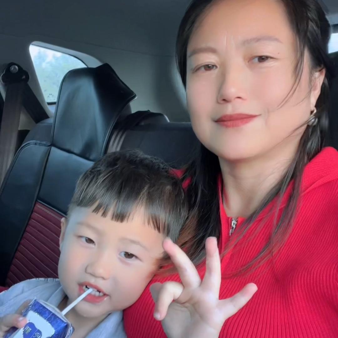 粽子👩‍👦奶奶