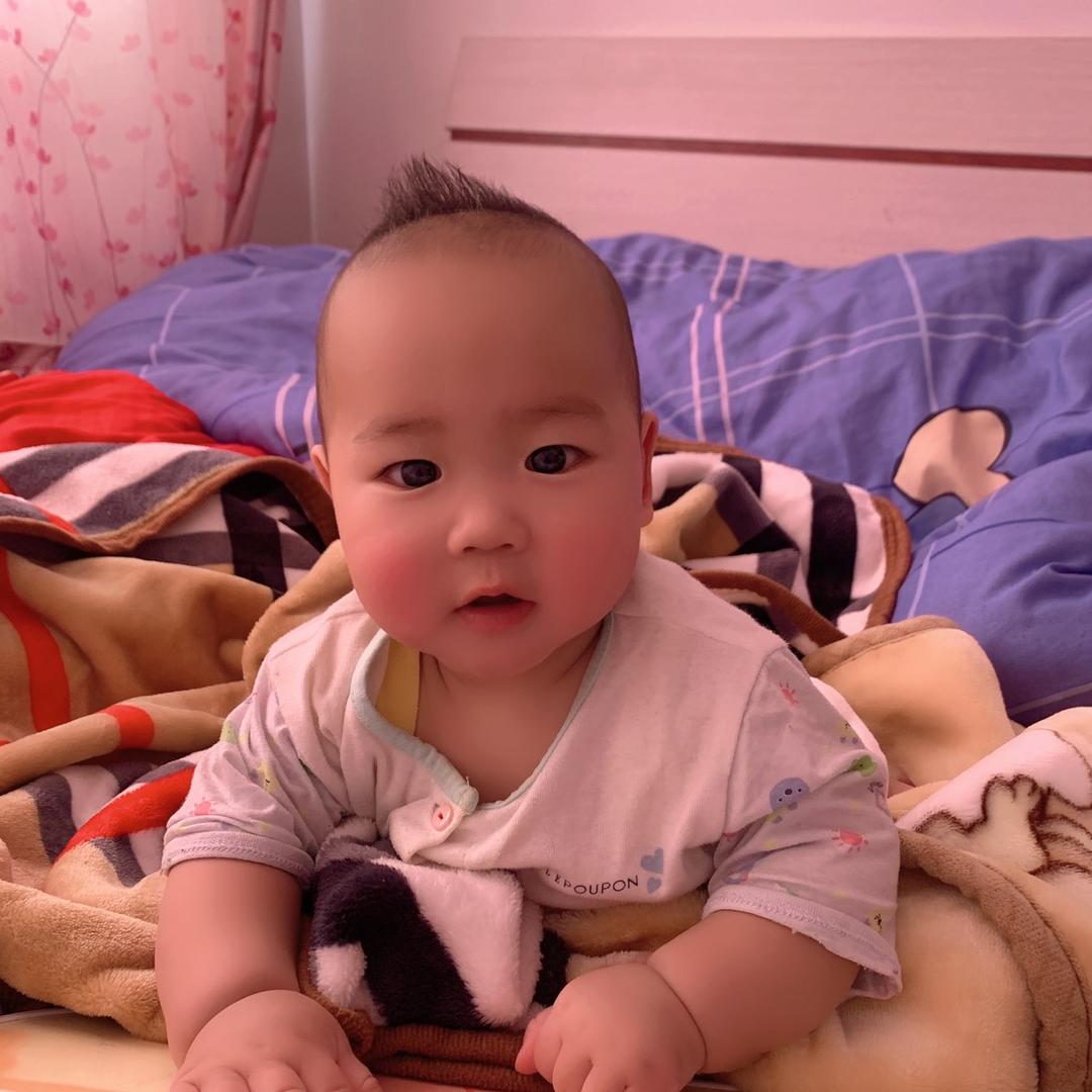 亲亲我的宝贝～