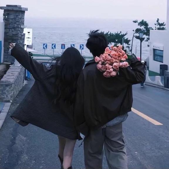 - 池恩一屿33✨