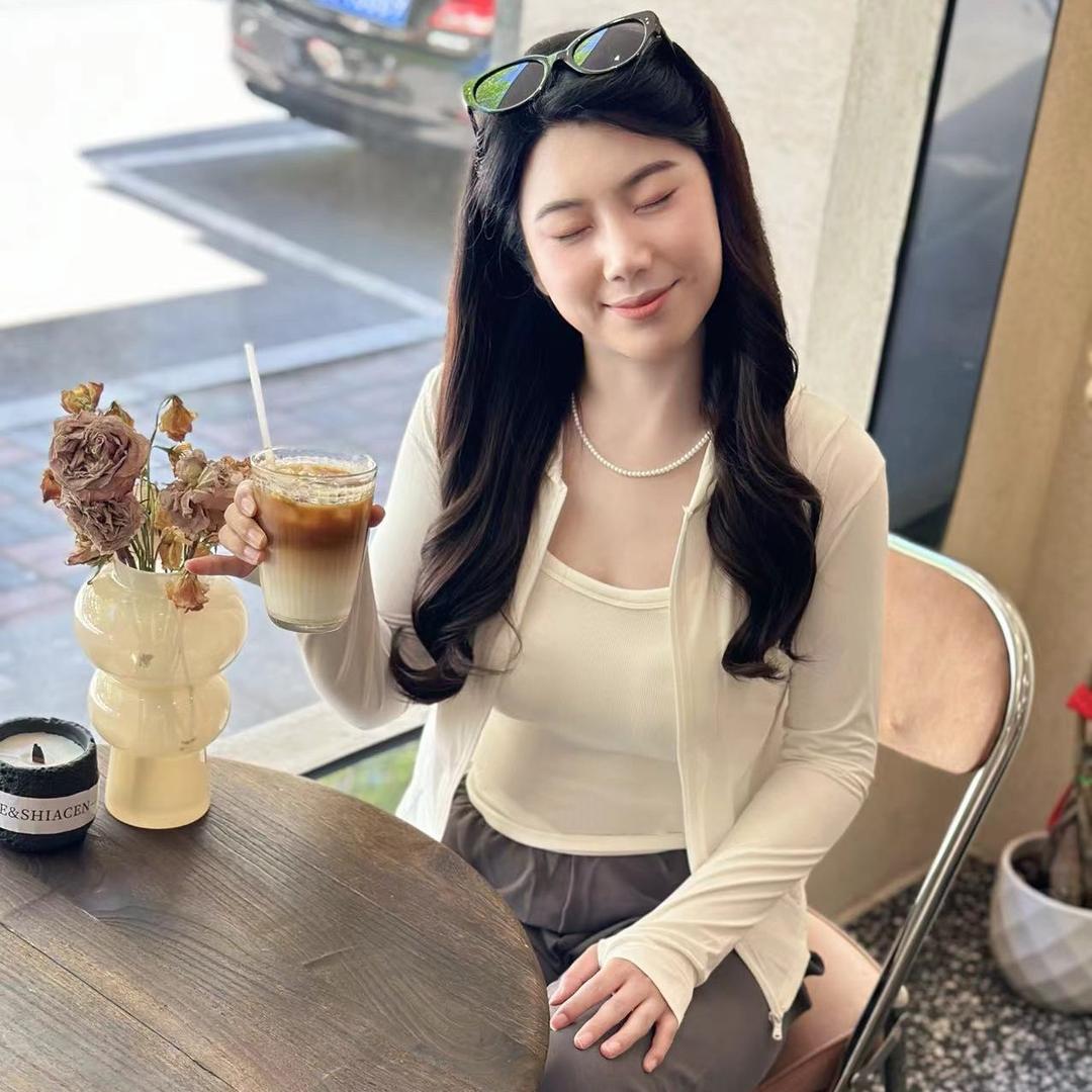 于小小王微胖服饰