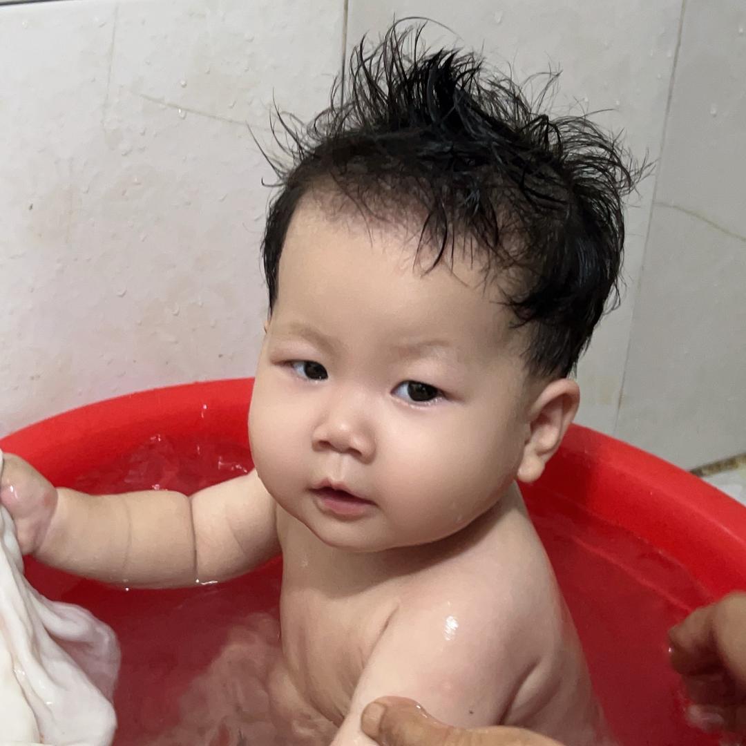 月月yue