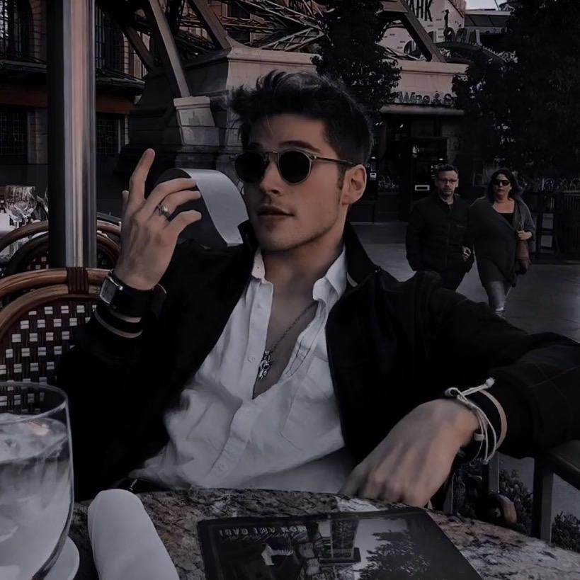 👹伊丽莎白不白😈