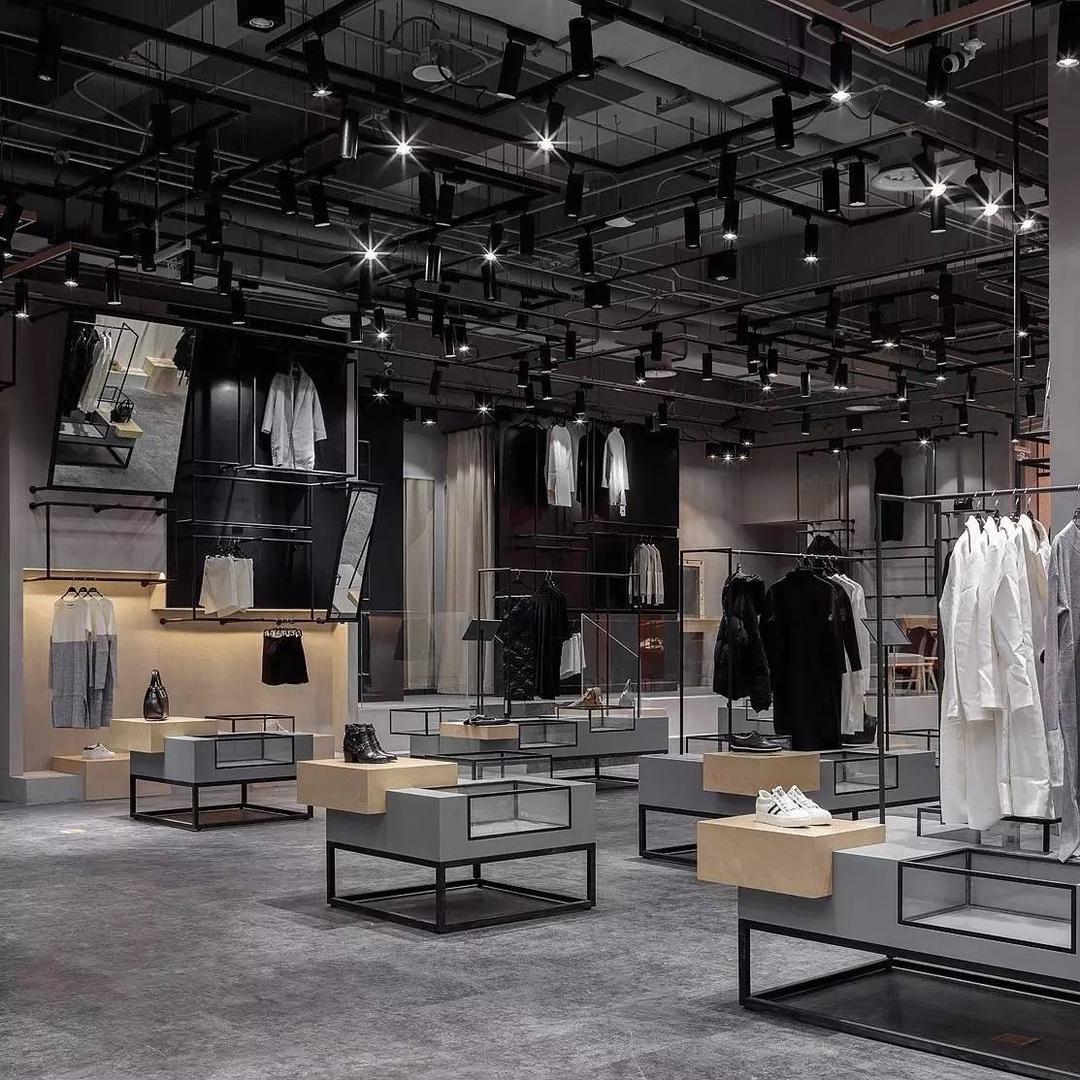 芊谚女装供应链