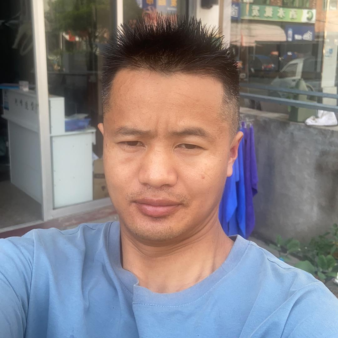 老春爱唱歌