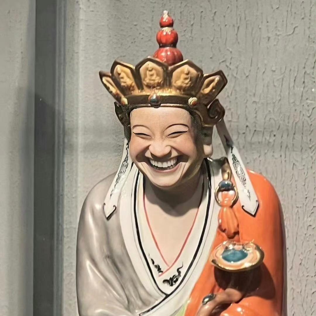 我是大鲸鱼🐳