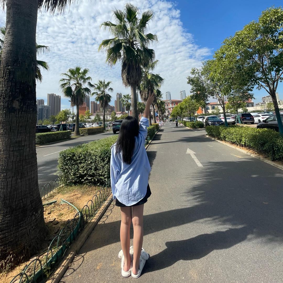 西瓜爱榴莲。