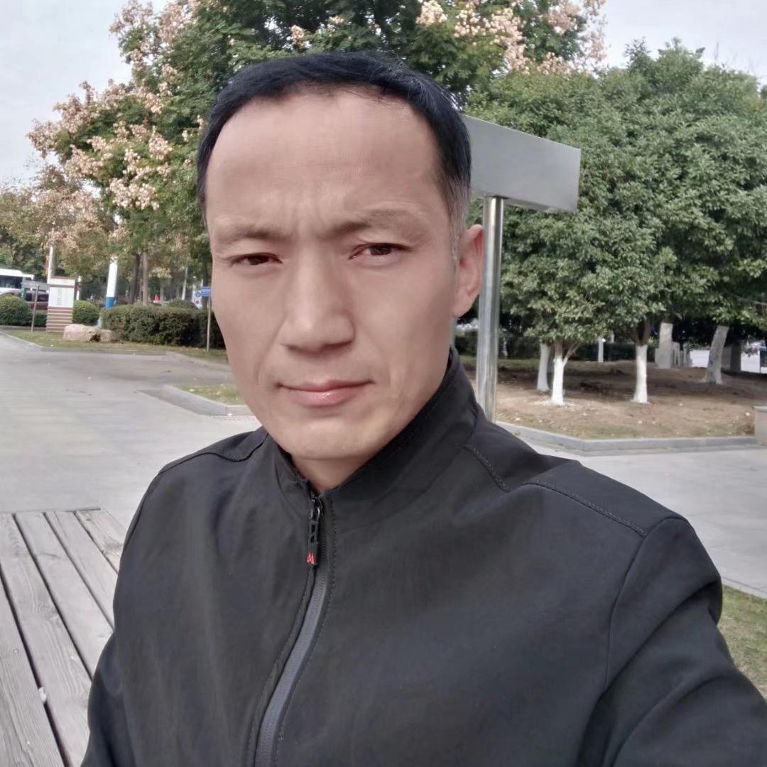 晓伟哥头像