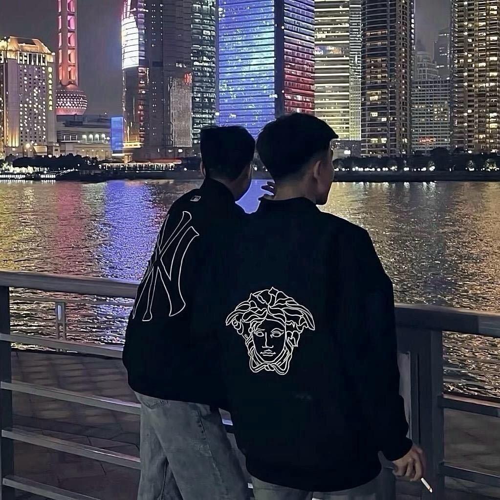 不萌不帅非常可爱☺️